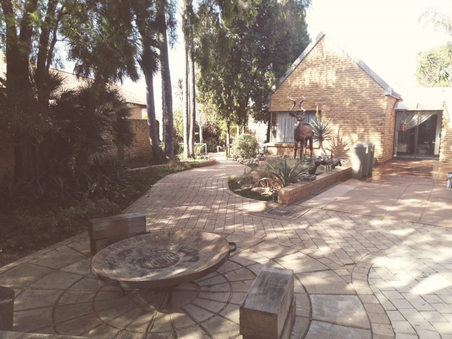 11 Bedroom Property for Sale in Riebeeckstad Free State